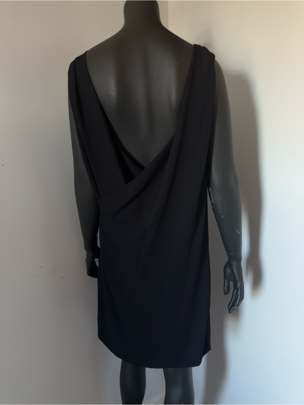 387. Banana Republic NWT Black Open Back Drape Sheath Dress Size 14 - Picture 6 of 8